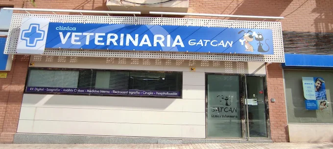 Fachada de la Clínica Veterinaria Gatcan en Alicante